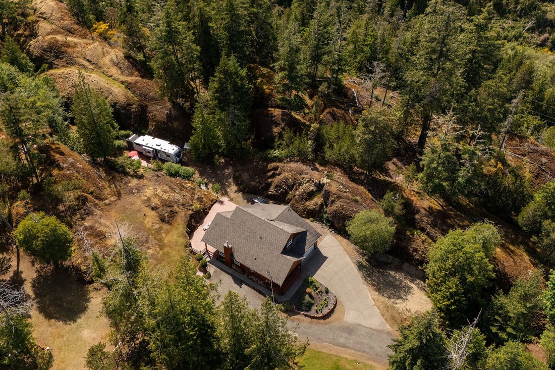 House in Sooke, British Columbia, Canada 3 - 18083873