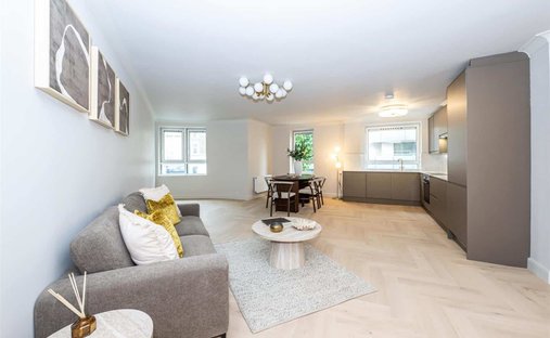 Apartment in Kilburn Park, Brent, England 1