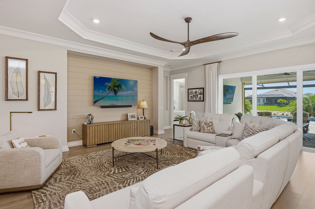 House in Naples, Florida, United States 3 - 18082850