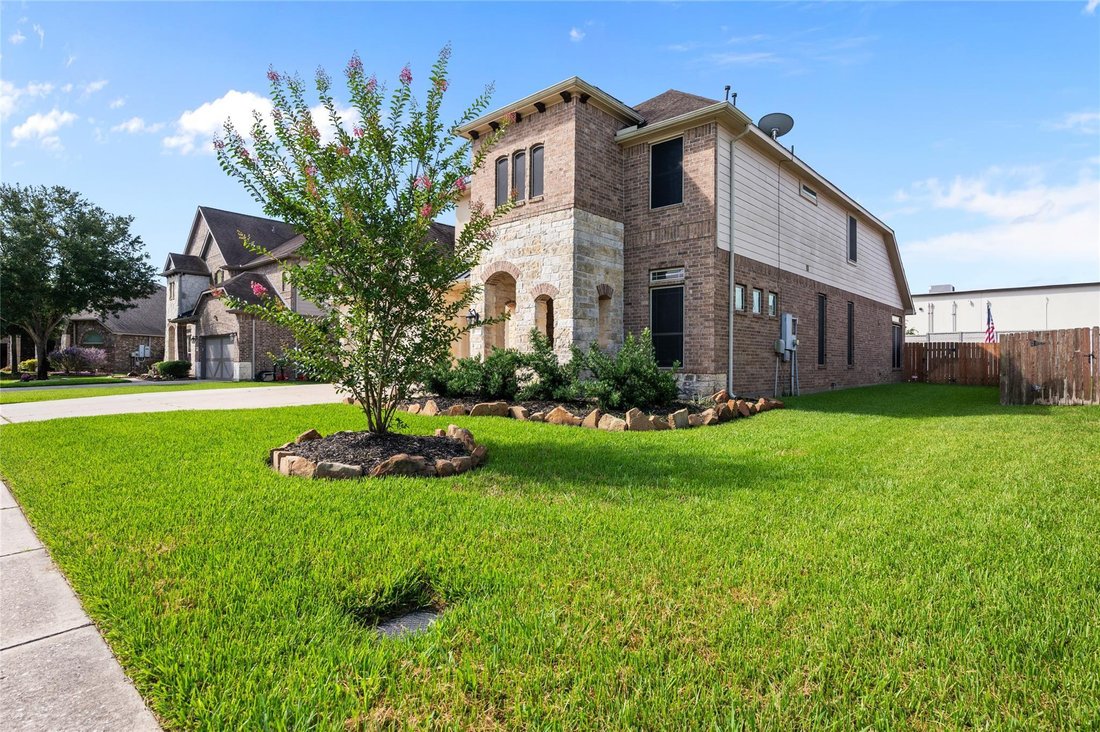 House in Baytown, Texas, United States 3 - 18082025