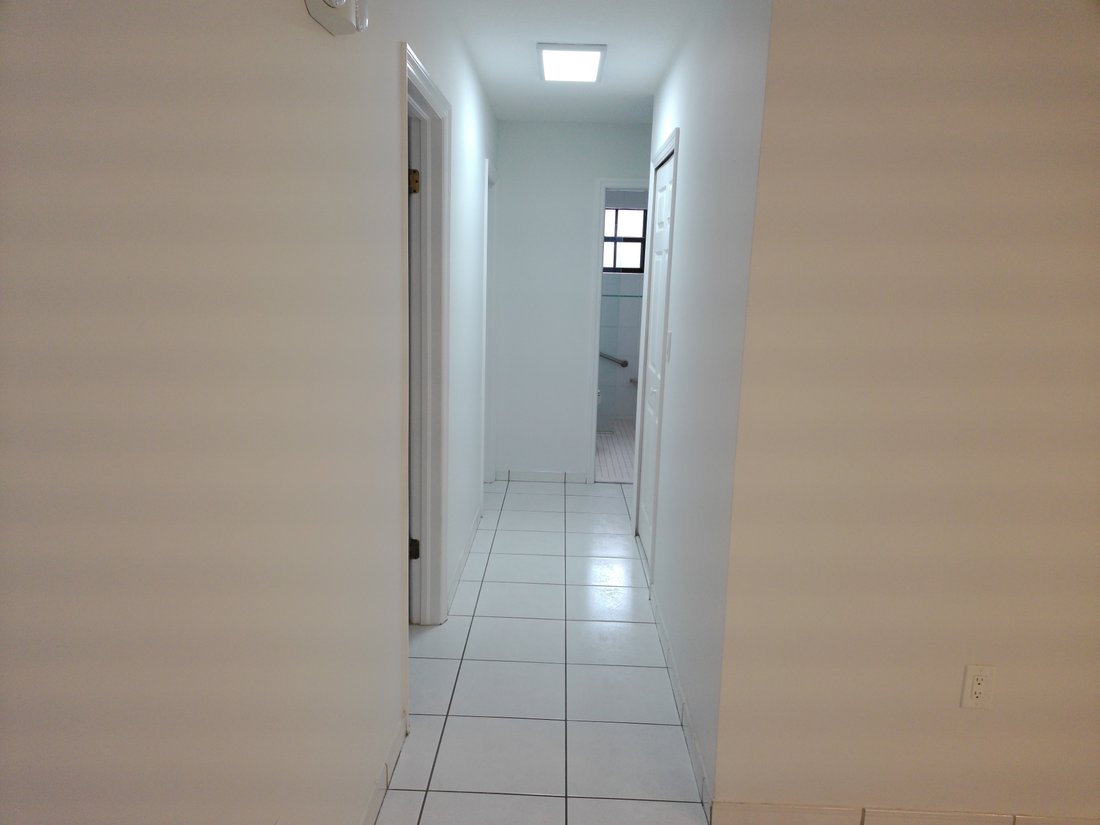 House in Miami, Florida, United States 3 - 18080847