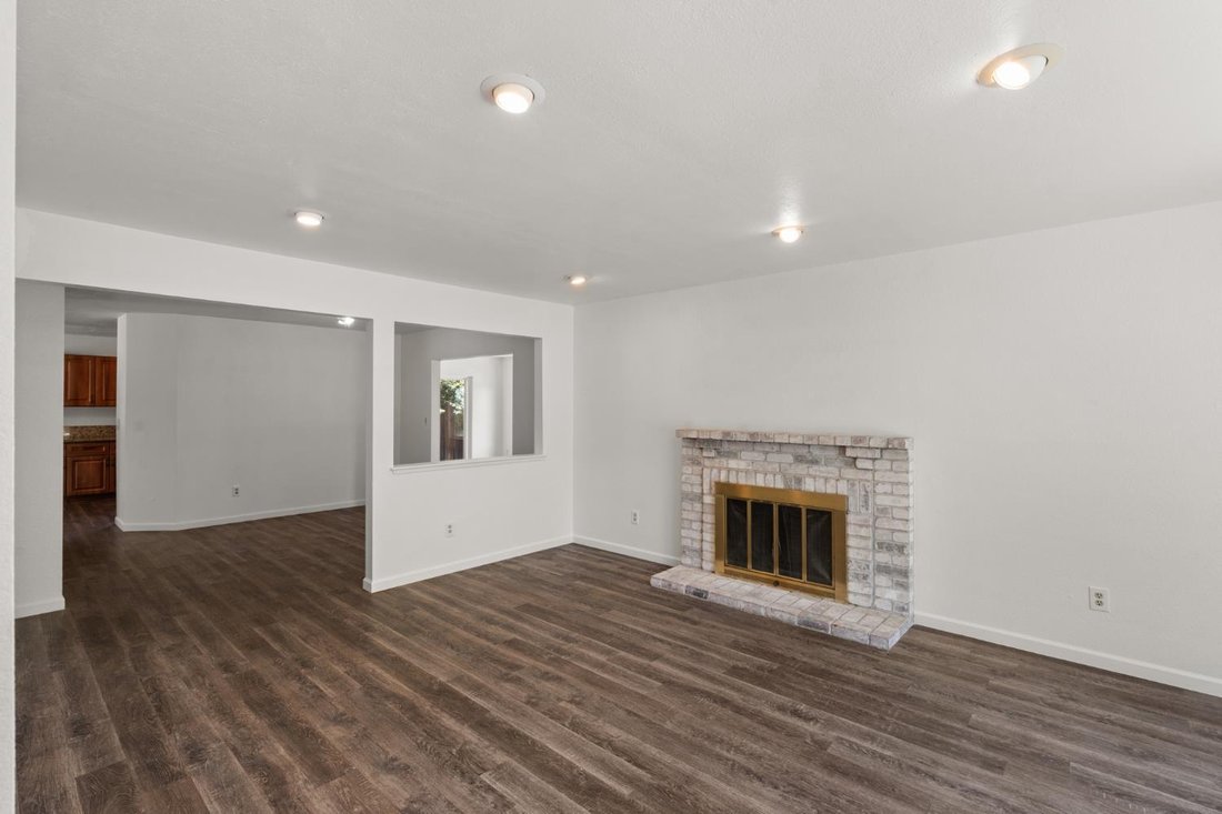 House in Folsom, California, United States 2 - 18086098