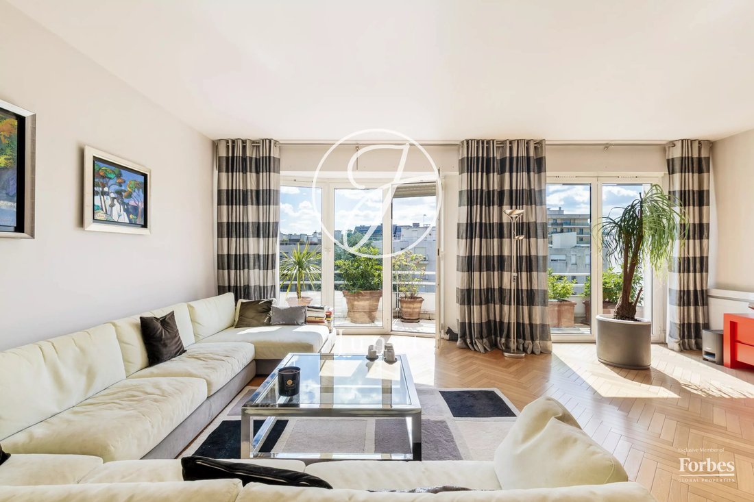 Apartment in Ile de la Jatte - Parc d'Orléans, Neuilly-sur-Seine, France 3 - 18083440