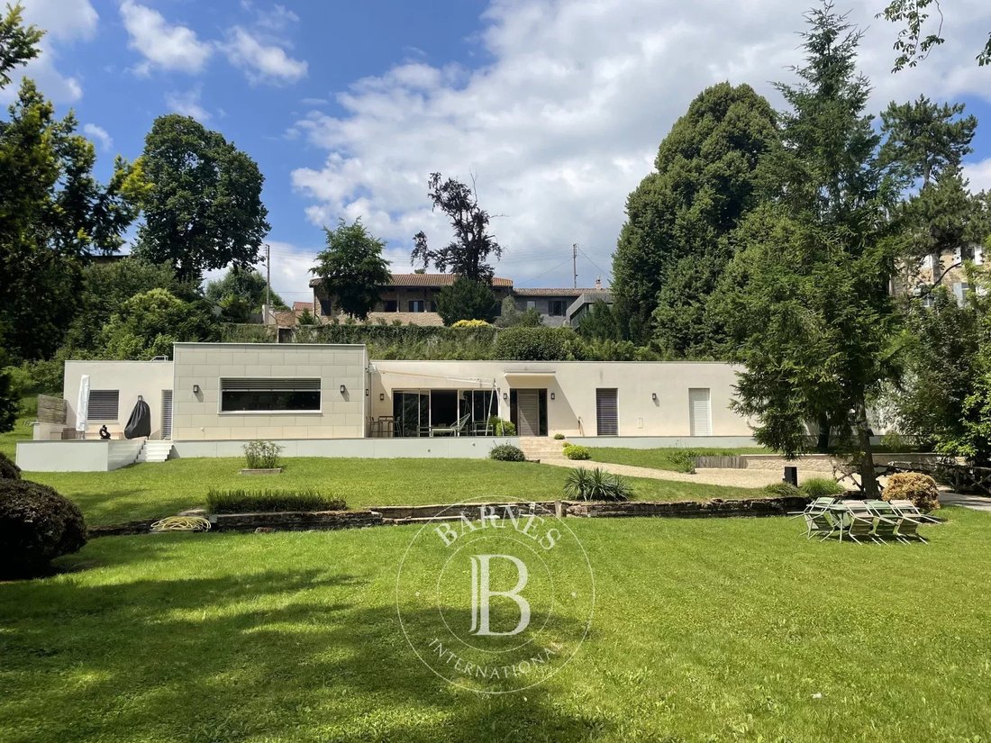 House in Mâcon, Bourgogne – Franche-Comté, France 2 - 18083306