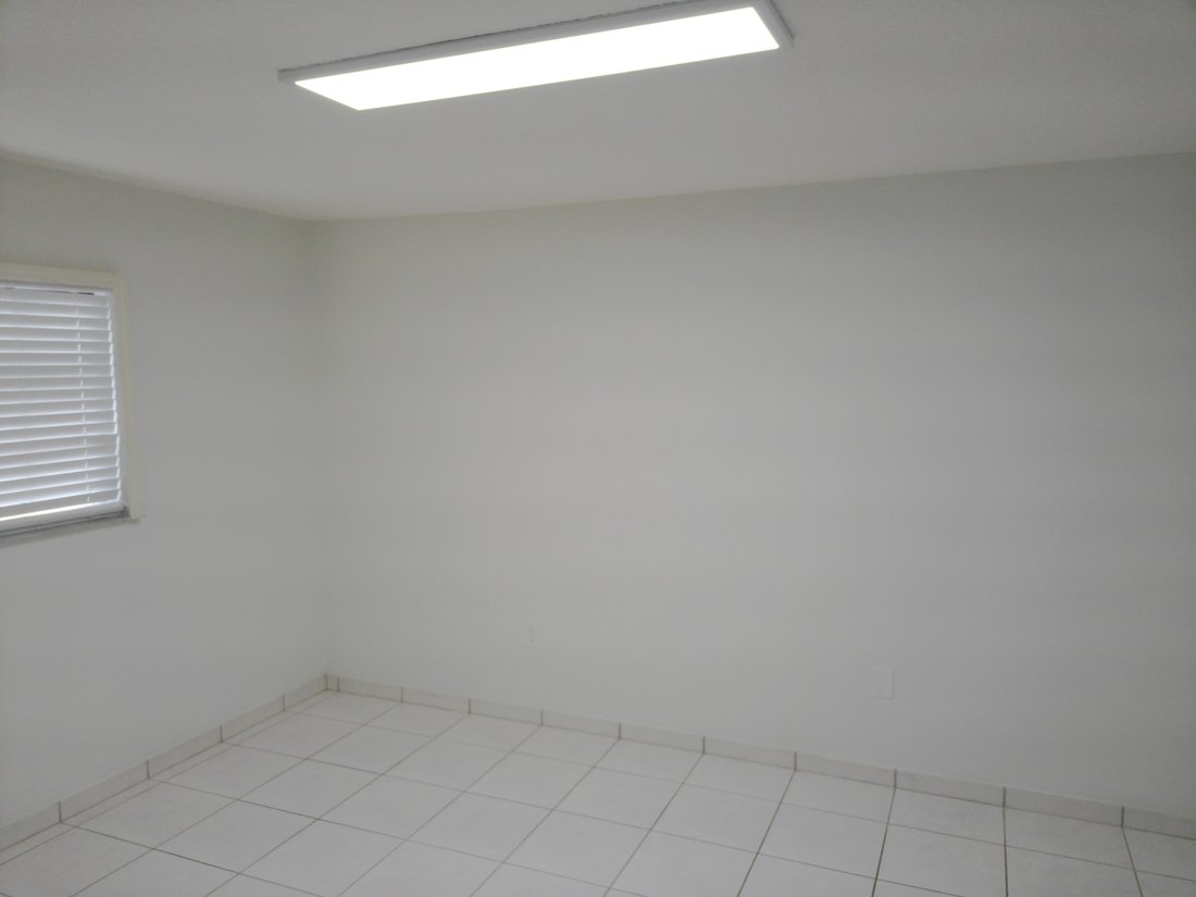 House in Miami, Florida, United States 4 - 18080847