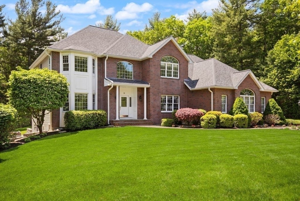 House in Sharon, Massachusetts, United States 2 - 18080908