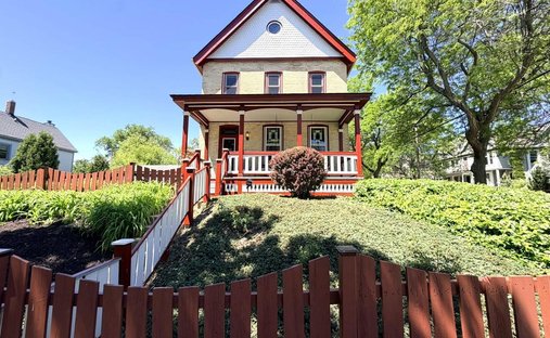 House in Milwaukee, Wisconsin, United States 1