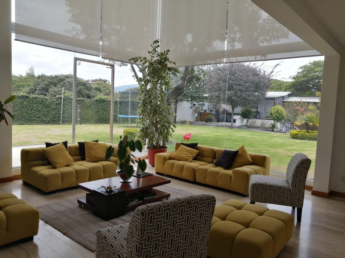 Land in Quito, Pichincha, Ecuador 1 - 18082712