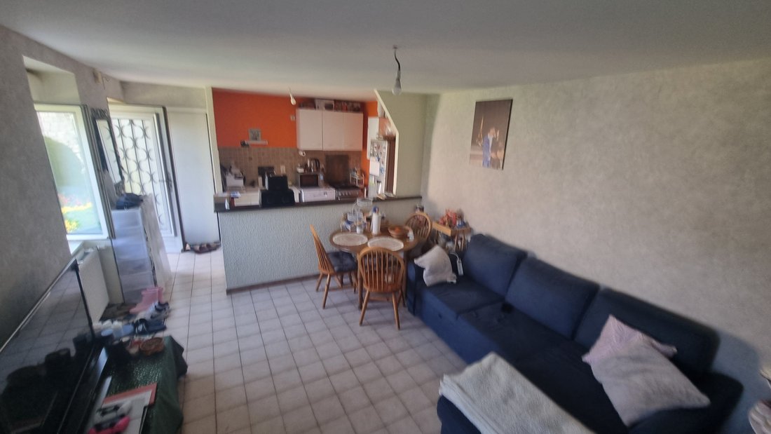 Tarare, Auvergne-Rhône-Alpes, France 5 - 18083475