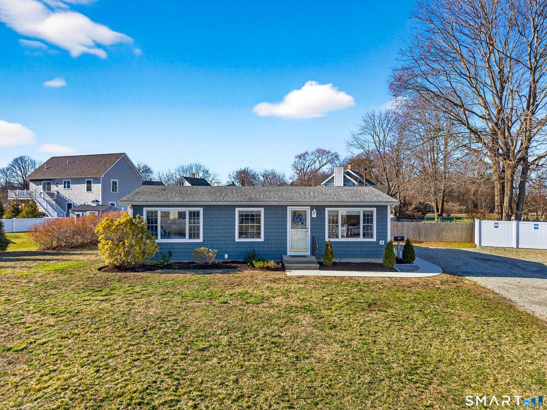House in Old Saybrook, Connecticut, United States 1 - 18087309