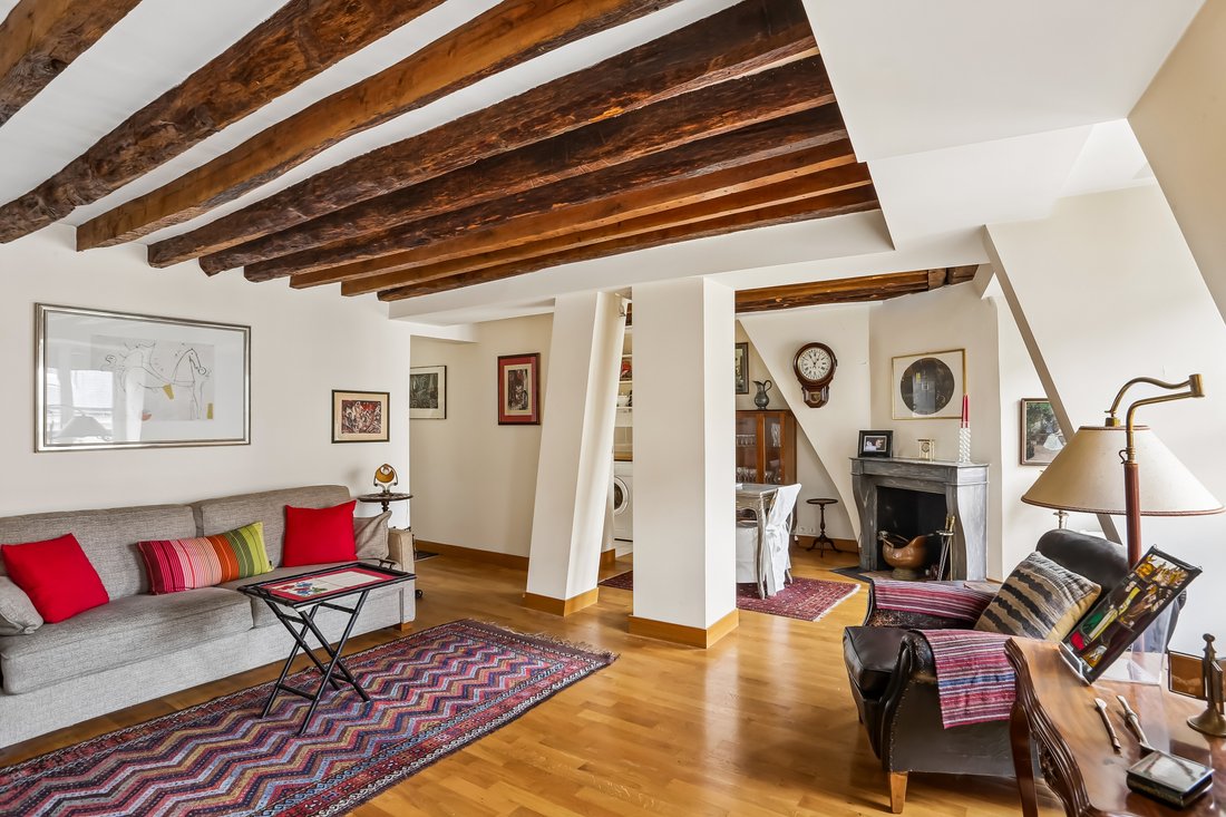 Apartment in Elysées-Madeleine, Paris 8e Arrondissement, Paris 3 - 18086340