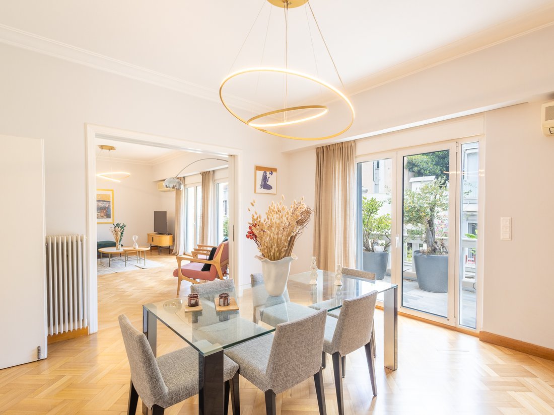 Apartment in Sunoikia Kolonakiou, 1st District of Athens, Athens 4 - 14963043