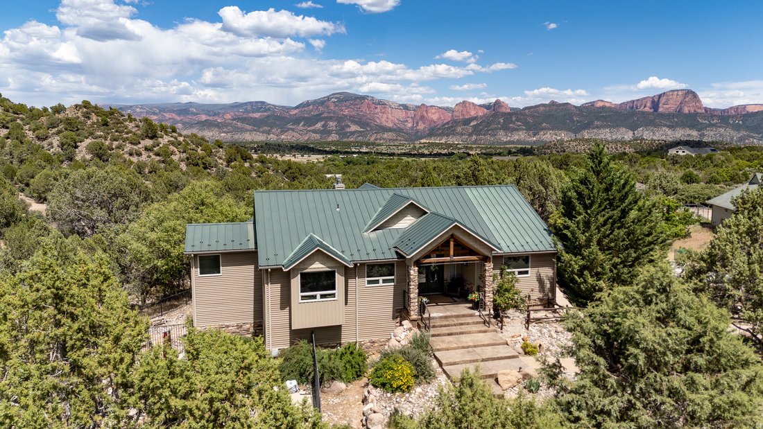 House in New Harmony, Utah, United States 2 - 18084647