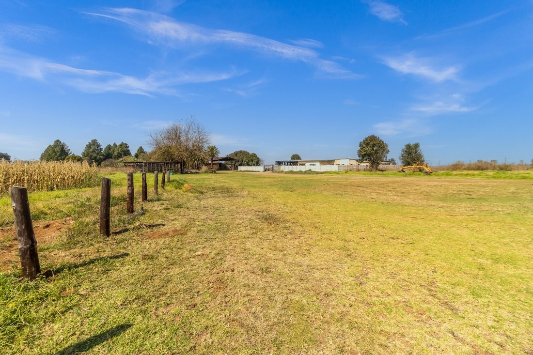 Farm Ranch in Rayton, Gauteng, South Africa 3 - 18086603