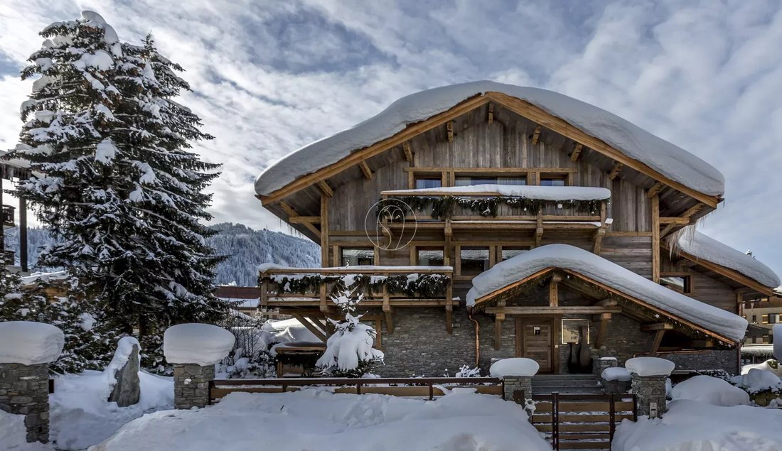 Chalet in Megève, Auvergne-Rhône-Alpes, France 1 - 18085255