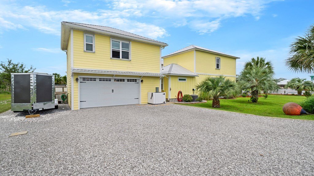 House in Port St. Joe, Florida, United States 3 - 18084433