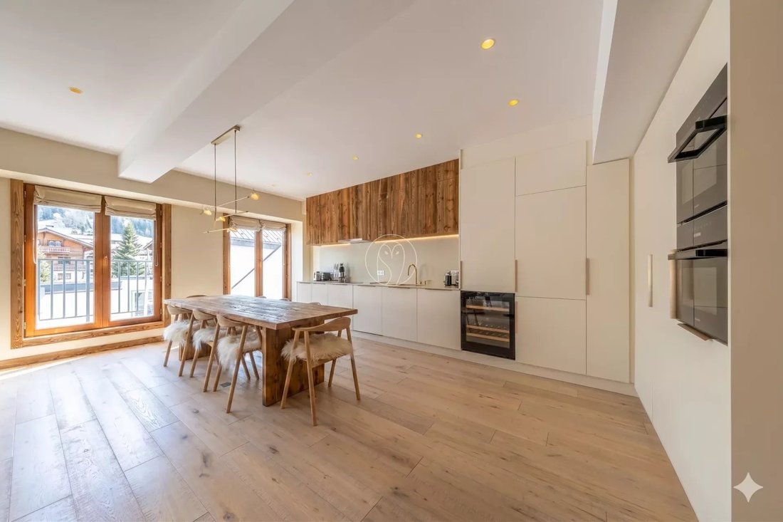 Apartment in Megève, Auvergne-Rhône-Alpes, France 3 - 18084904