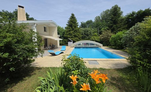 Casa a Zone Industrielle, Blanquefort, Francia 1
