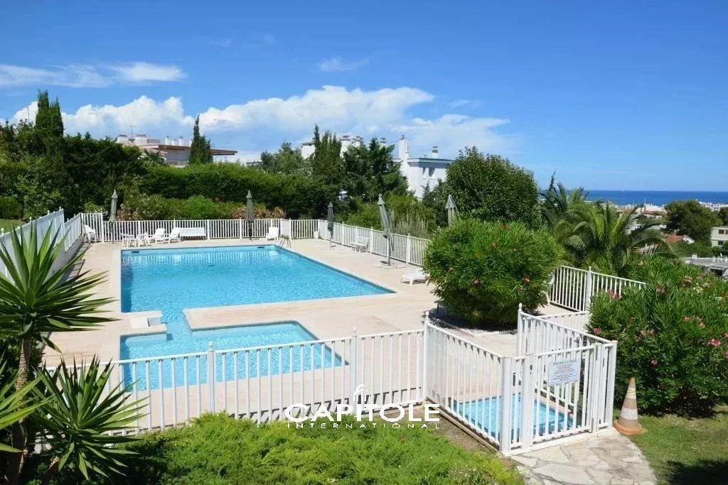 Apartment in Laval, Antibes, France 3 - 18084424