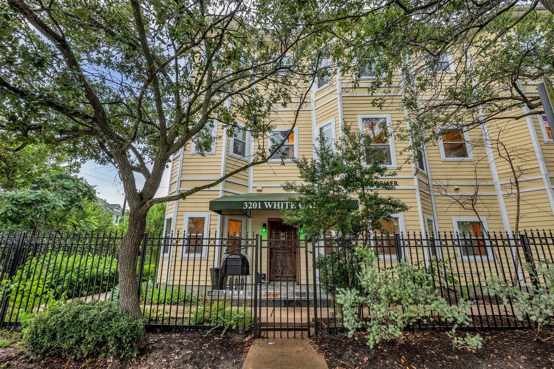 House in Houston, Texas, United States 3 - 18084359