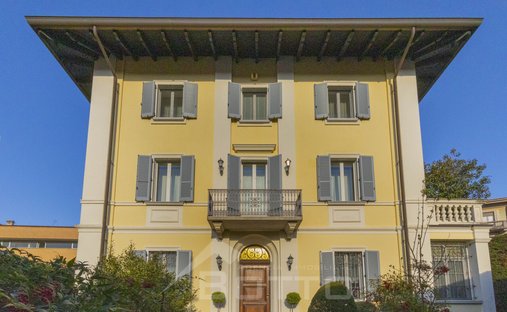 Villa in Cecca-Agagliate, Piedmont, Italy 1