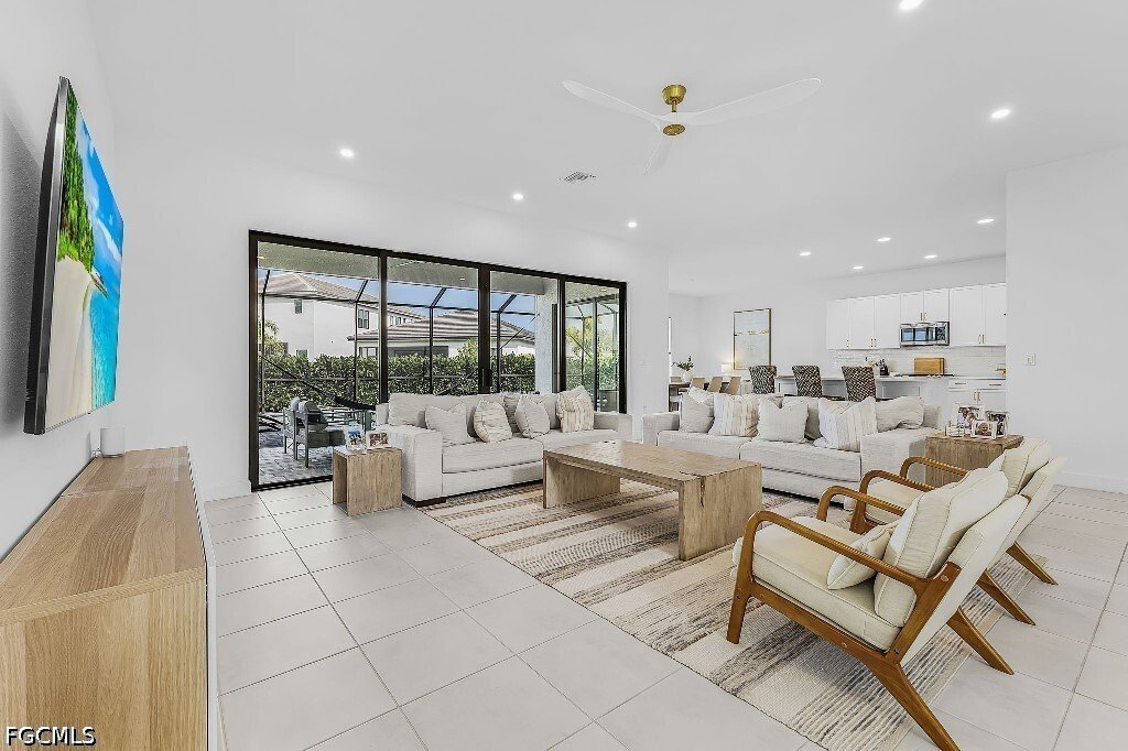 House in Estero, Florida, United States 5 - 18084543