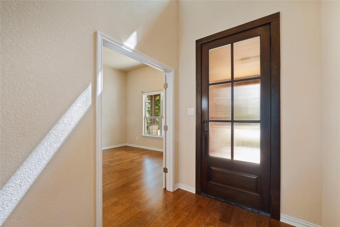 House in Georgetown, Texas, United States 3 - 18085164
