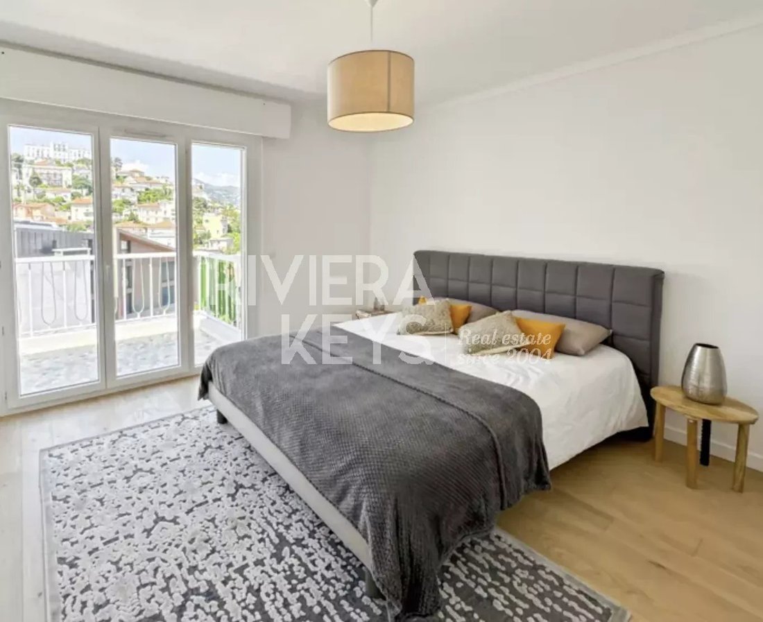 Appartamento a Nizza, Provenza-Alpi-Costa Azzurra, Francia 5 - 18083352