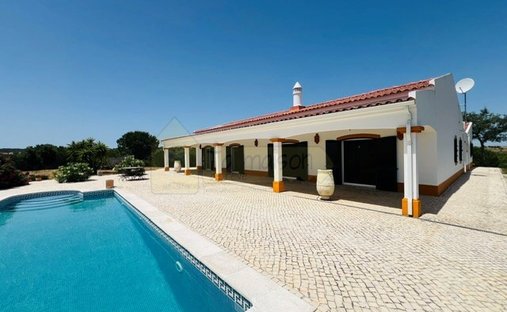 House in Ourique, Beja District, Portugal 1