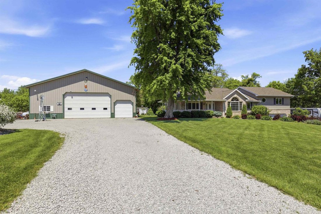 House in Wrightstown, Wisconsin, United States 2 - 18086391
