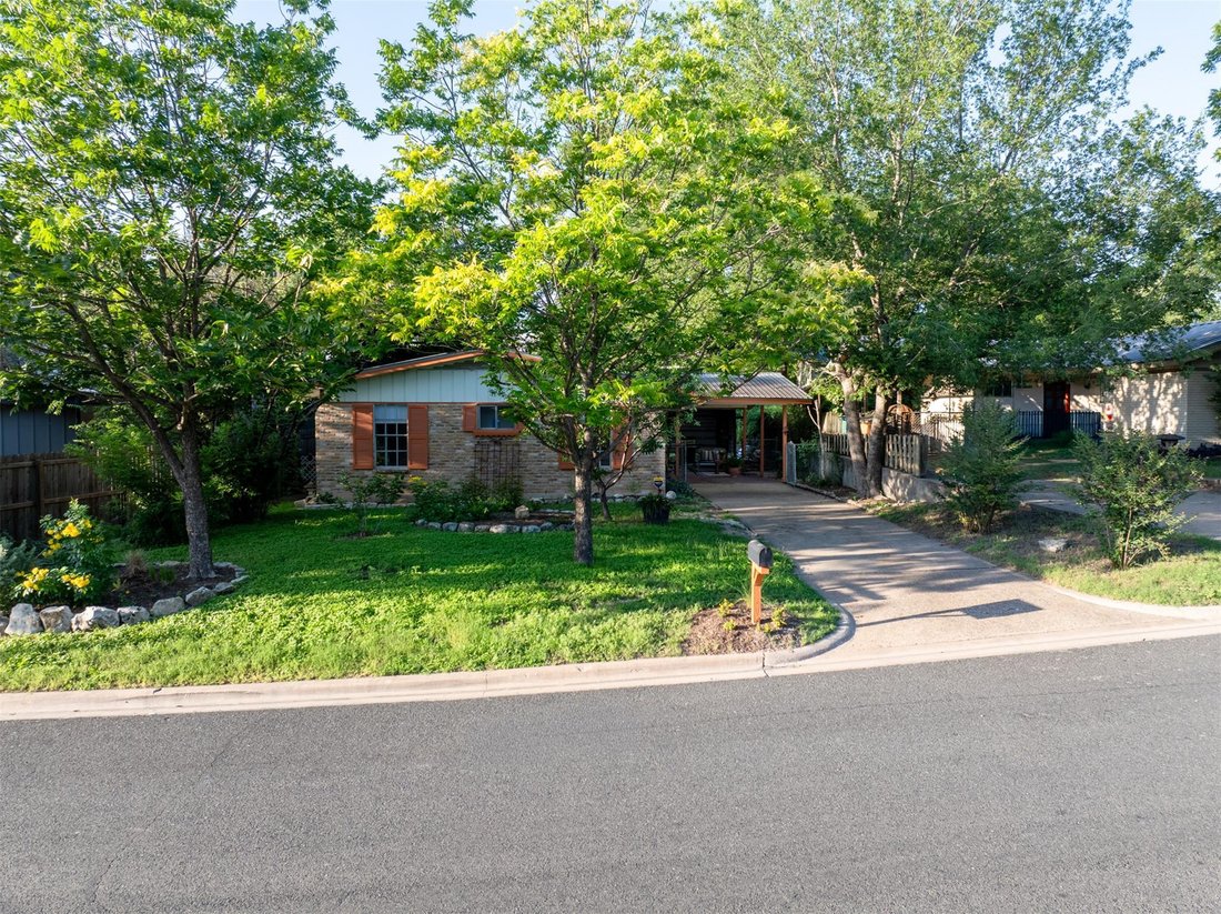 House in Austin, Texas, United States 1 - 17222380