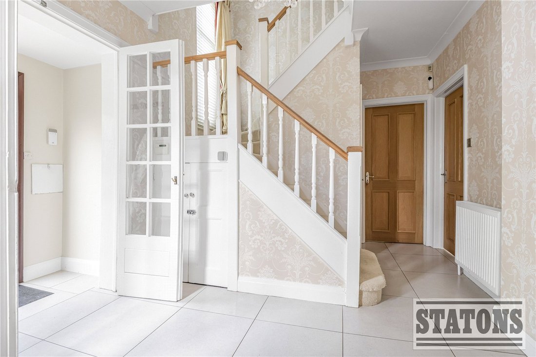 House in Little Heath, Hertsmere, England 2 - 18084801