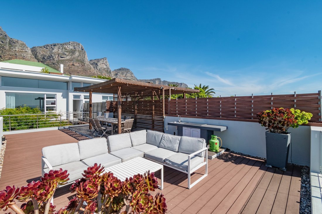 Apartment in Camps Bay, Cape Town, South Africa 2 - 14466546