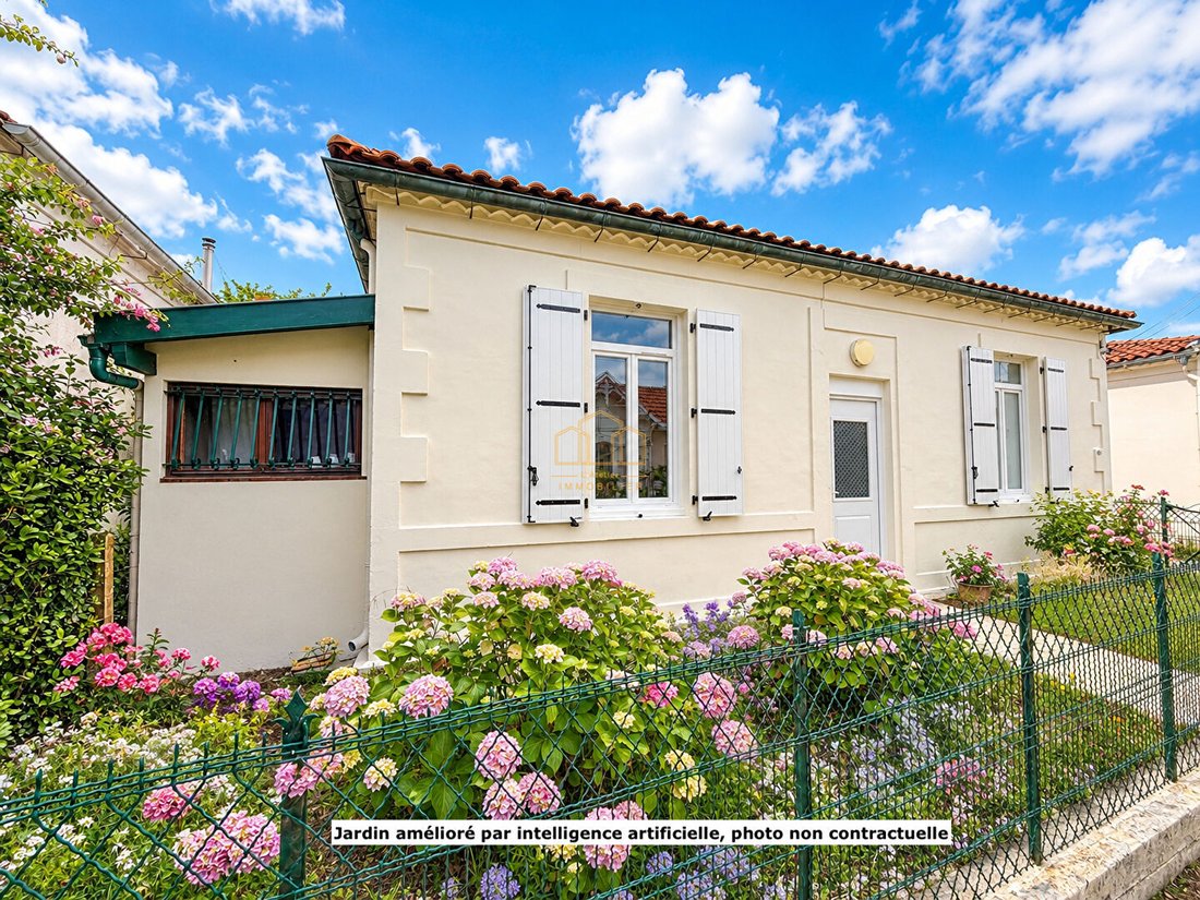Villa in Centre Ville, Gujan-Mestras, France 4 - 18083602