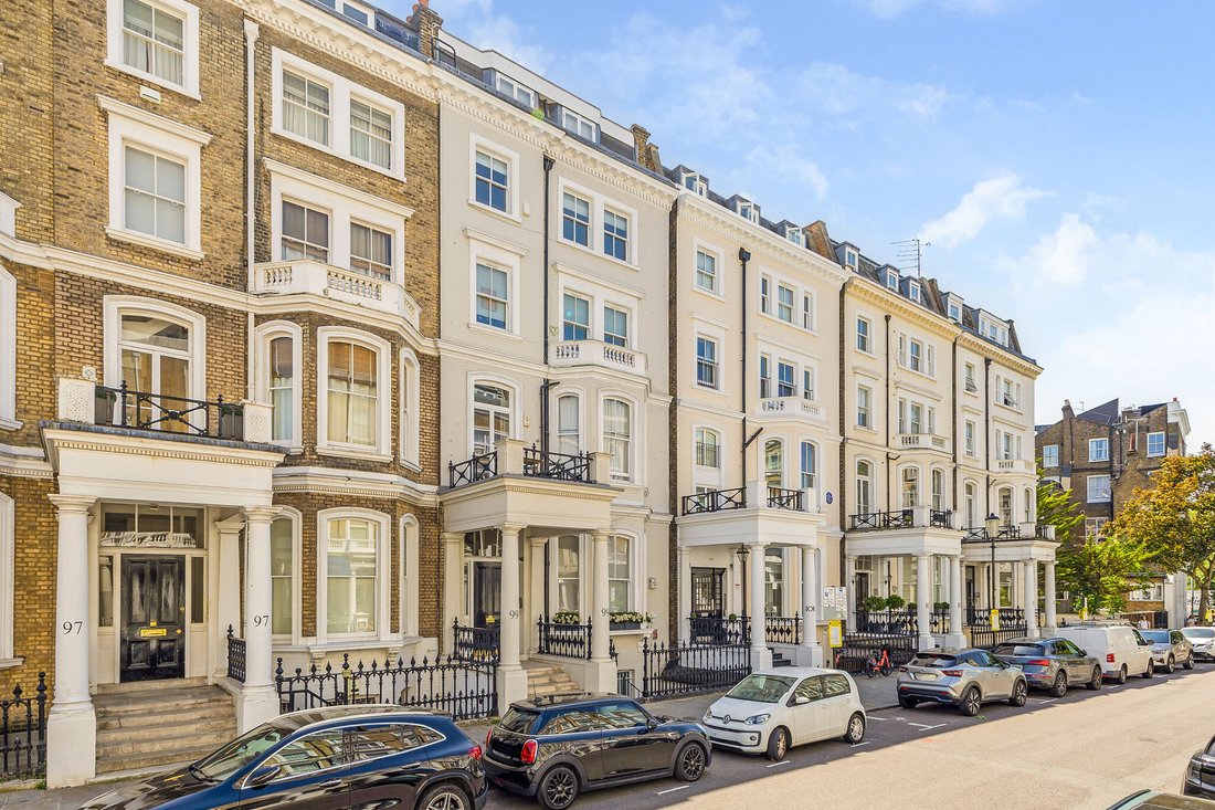 Apartment in Campden Hill, Kensington And Chelsea, England 4 - 18081247