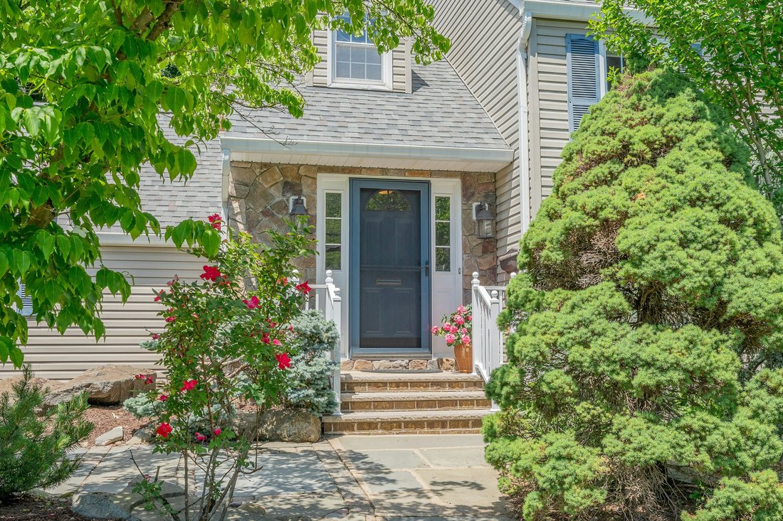 House in Glen Rock, New Jersey, United States 3 - 18082858