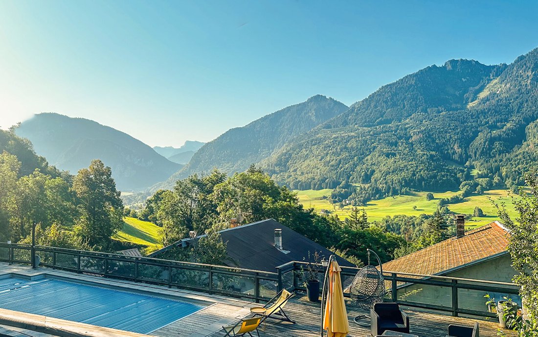 Villa in Chevenoz, Auvergne-Rhône-Alpes, France 1 - 18083558