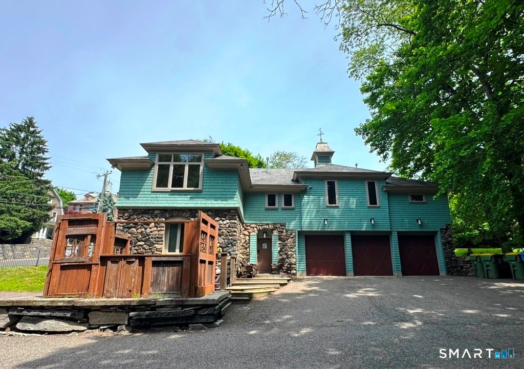House in Waterbury, Connecticut, United States 1 - 18086452