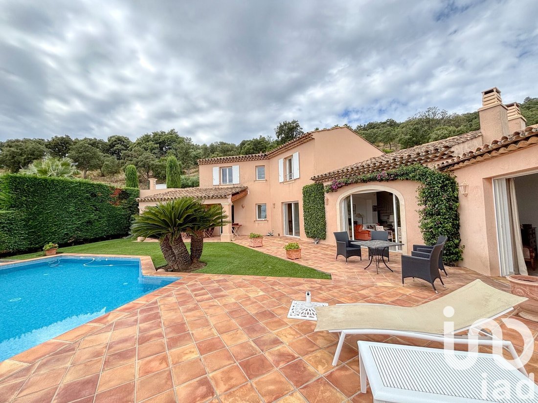House in Basse Suane-Les Virgiles, Sainte-Maxime, France 4 - 16566189