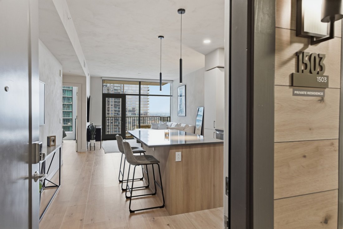Condo in Nashville, Tennessee, United States 1 - 18081532