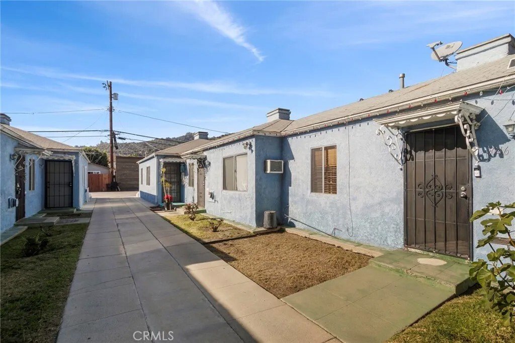 Los Angeles, California, United States 1 - 17274661