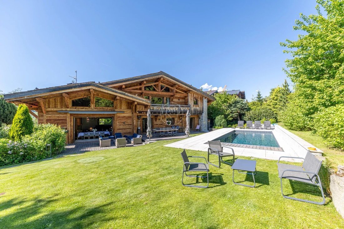 Chalet in Demi-Quartier, Auvergne-Rhône-Alpes, France 1 - 18085161