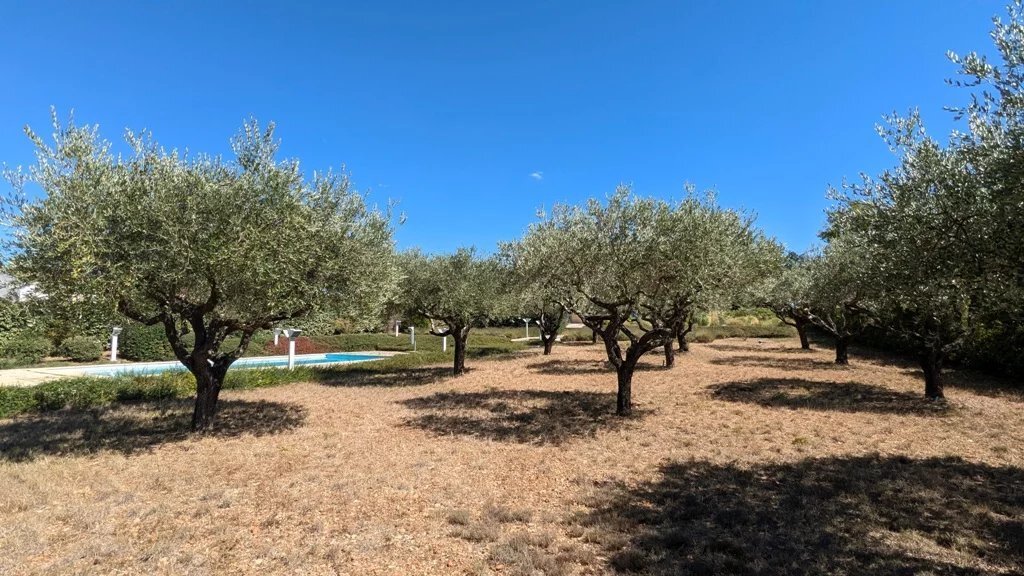 Villa in Cotignac, Provence-Alpes-Côte d'Azur, France 5 - 18083049