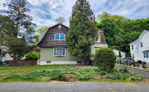 House in Harrington Park, New Jersey, United States 1