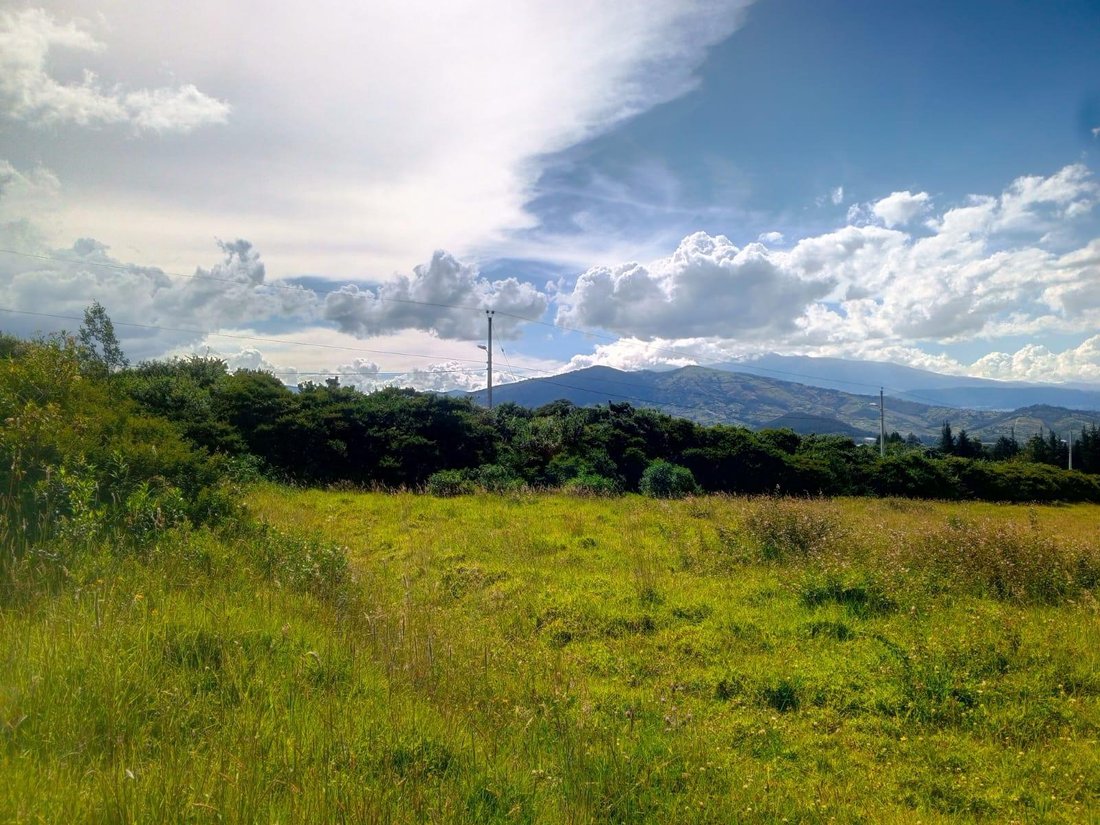Land in Quito, Pichincha, Ecuador 5 - 18084344