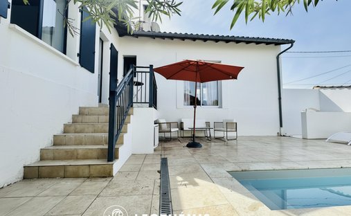 Villa in Nord Est Vallieres, Saint-Georges-de-Didonne, Frankreich 1