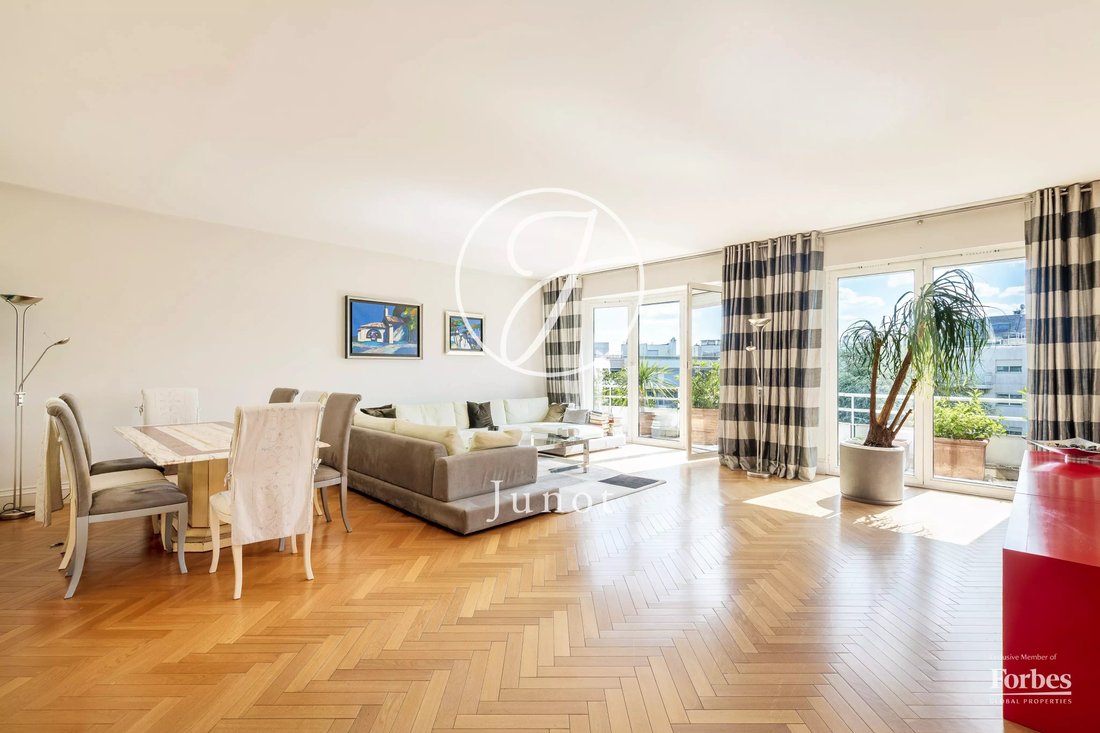 Apartment in Ile de la Jatte - Parc d'Orléans, Neuilly-sur-Seine, France 4 - 18083440