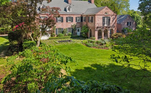 House in Village of Pelham, New York, United States 1