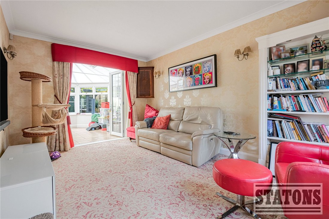 House in Little Heath, Hertsmere, England 4 - 18084801