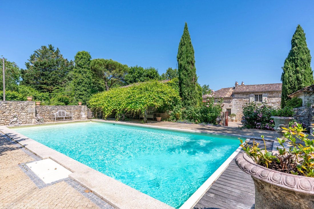 House in Saint-Antoine-de-Breuilh, Nouvelle-Aquitaine, France 2 - 17933482